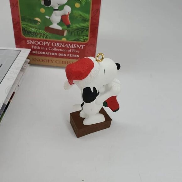 Vintage peanuts Snoopy Hallmark Keepsake OrnamentSnoopy Christmas Peanuts NIB - Picture 3 of 7